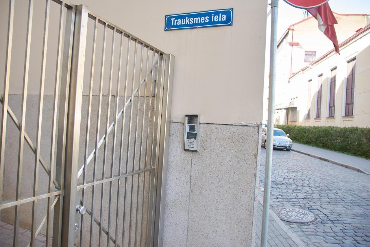 Studio Apartment In The Heart Of Riga Old Town Zewnętrze zdjęcie